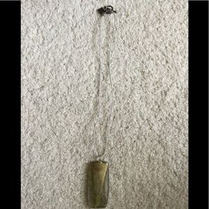 Yummi glass necklace